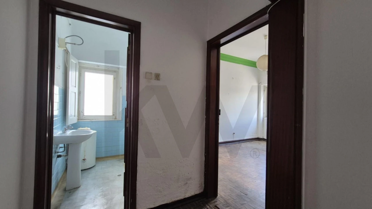 Moradia T4 para Venda em Bacelo e Senhora da Saúde Foto 5