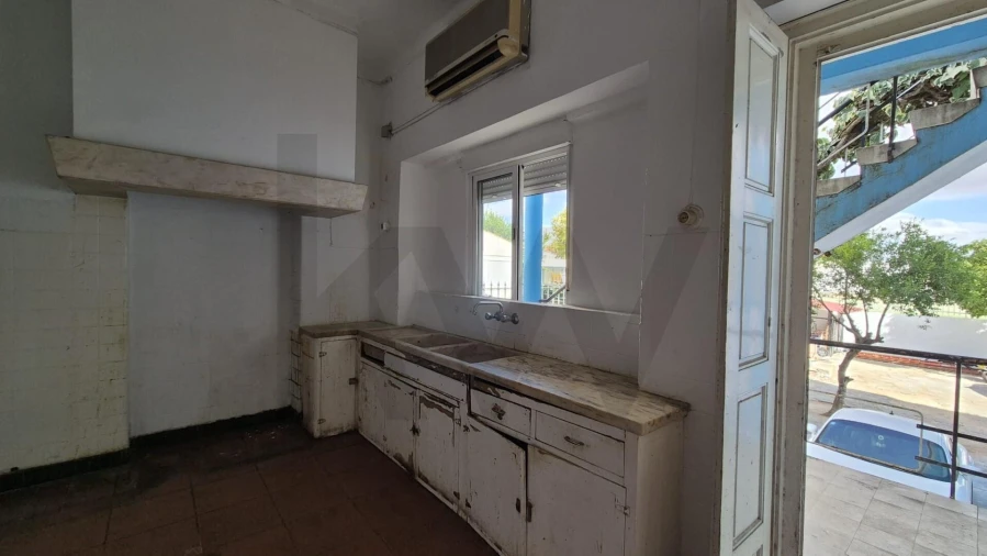 Moradia T4 para Venda em Bacelo e Senhora da Saúde Foto 14