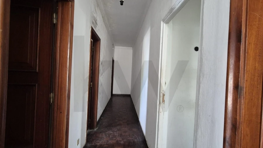 Moradia T4 para Venda em Bacelo e Senhora da Saúde Foto 11