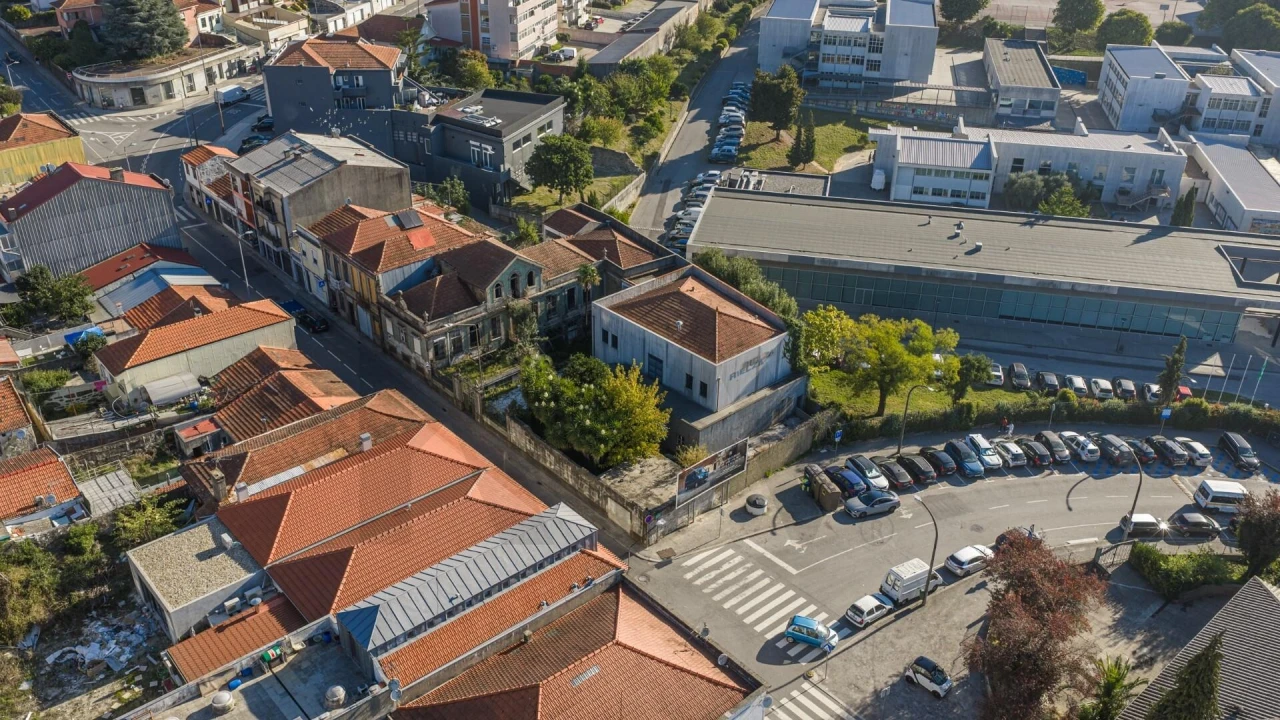 Terreno para Venda em Campanhã Foto 11