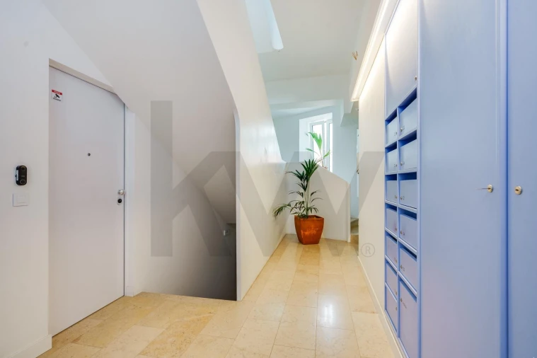 Apartamento T2 para Arrendamento em Santa Maria Maior Foto 21