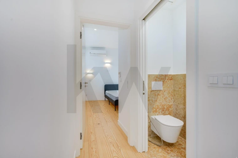 Apartamento T2 para Arrendamento em Santa Maria Maior Foto 14