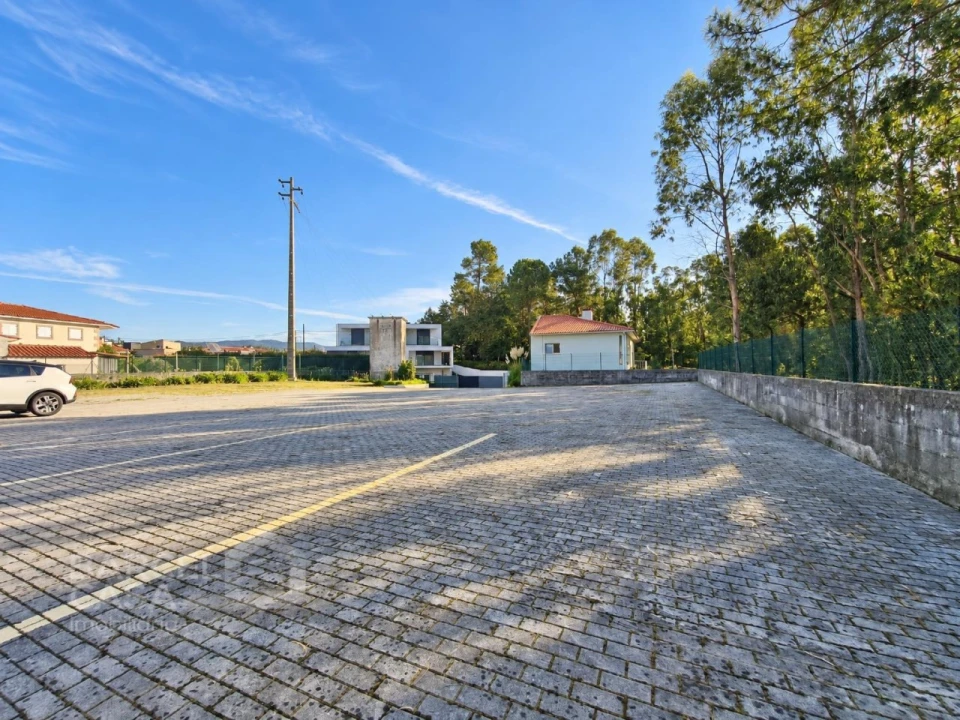 Armazém para Arrendamento em Carreira e Fonte Coberta Foto 10