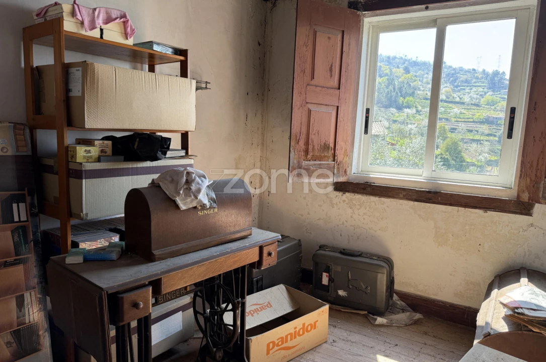 Moradia T5 para Venda em Anreade e São Romão de Aregos Foto 17
