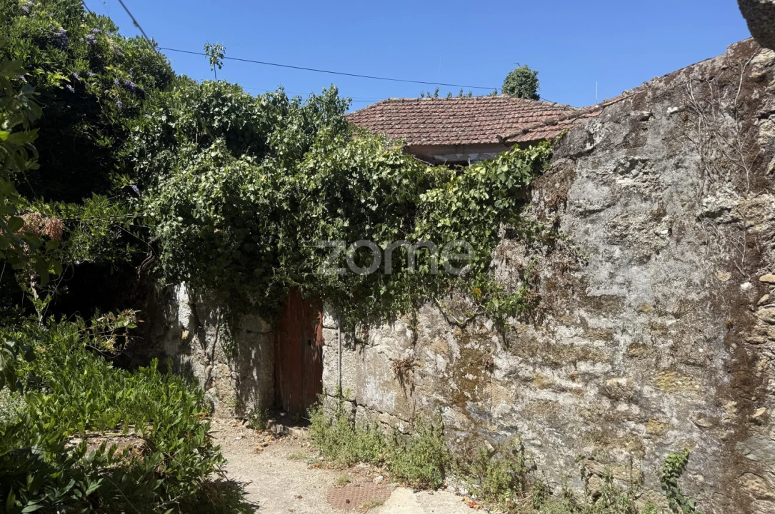 Moradia T4 para Venda em Anreade e São Romão de Aregos Foto 8