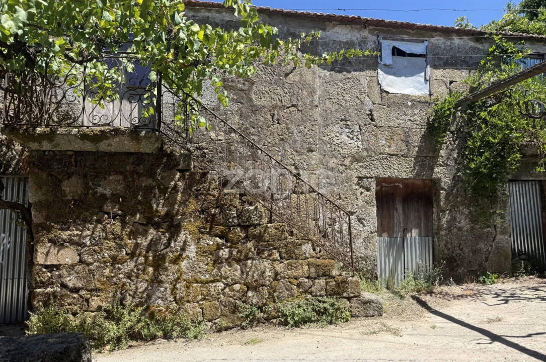 Moradia T4 para Venda em Anreade e São Romão de Aregos Foto 5