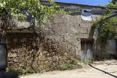 Moradia T4 para Venda em Anreade e São Romão de Aregos