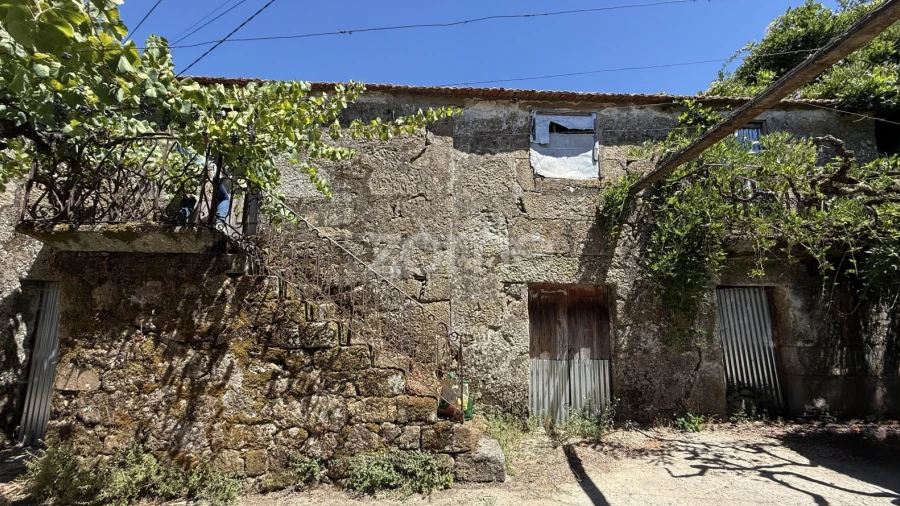 Moradia T4 para Venda em Anreade e São Romão de Aregos