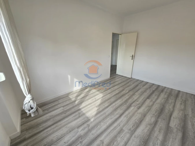 Apartamento T3 para Arrendamento em Odivelas Foto 15