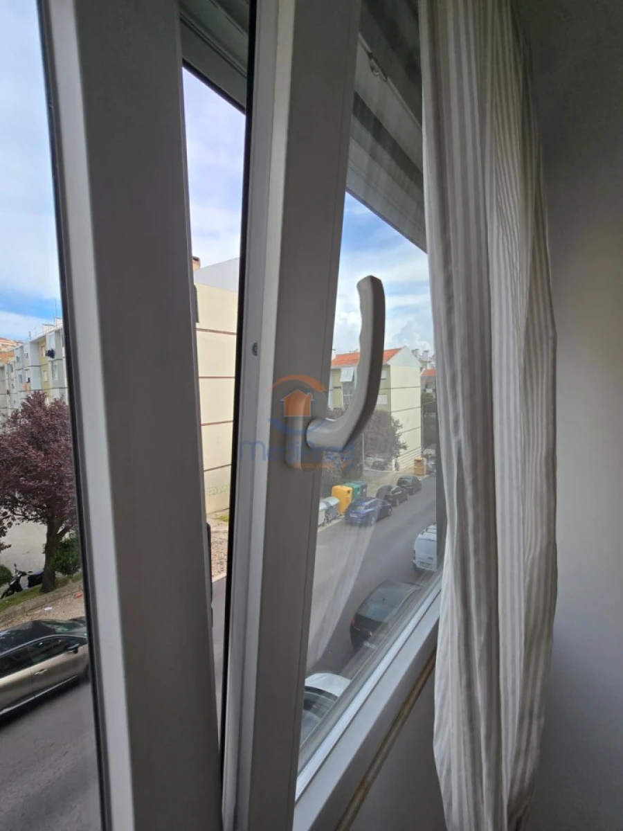Apartamento T3 para Arrendamento em Odivelas Foto 16