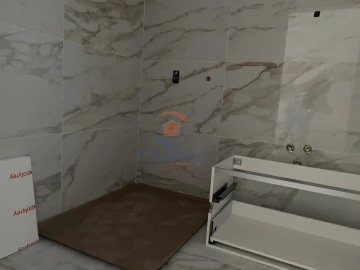 Apartamento T3 para Venda em Ramada e Caneças