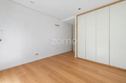 Moradia T4 para Venda em Esmoriz