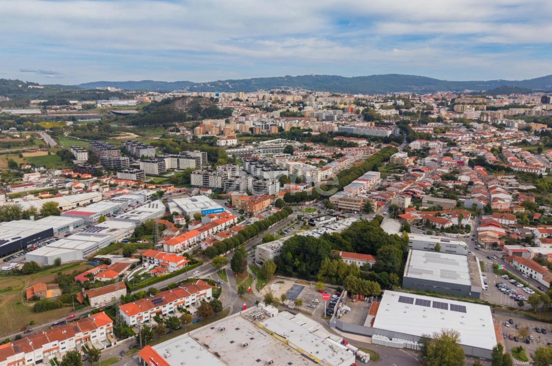 Apartamento T3 para Venda em Merelim (São Pedro) e Frossos Foto 41