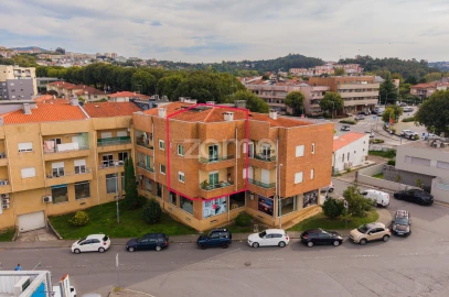 Apartamento T3 para Venda em Merelim (São Pedro) e Frossos