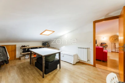 Apartamento T3 para Venda em Merelim (São Pedro) e Frossos
