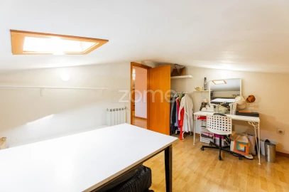 Apartamento T3 para Venda em Merelim (São Pedro) e Frossos