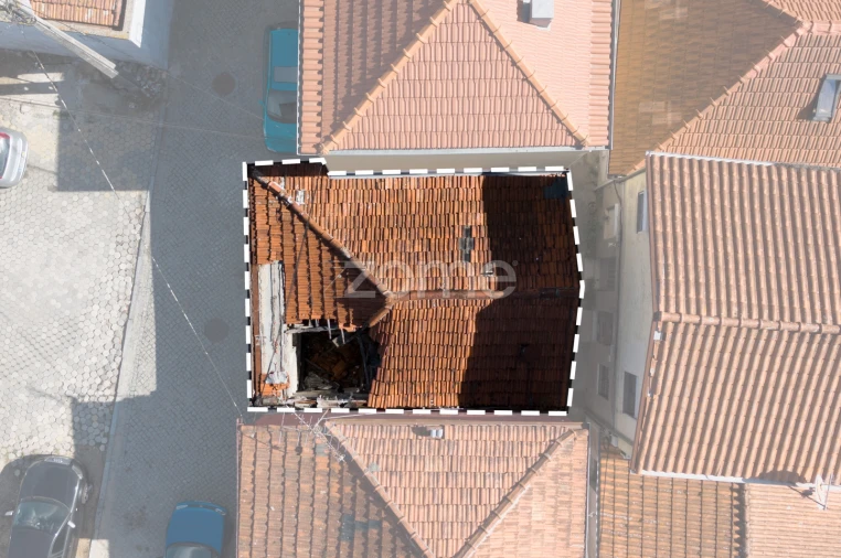 Moradia T1 para Venda em Santa Marinha e São Pedro da Afurada Foto 13