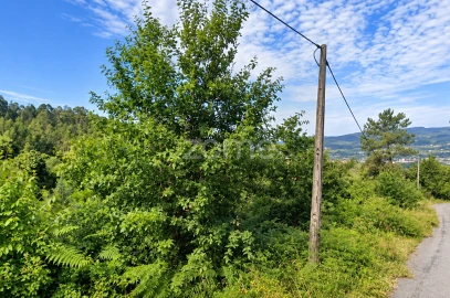 Terreno para Venda em Sande, Vilarinho, Barros e Gomide