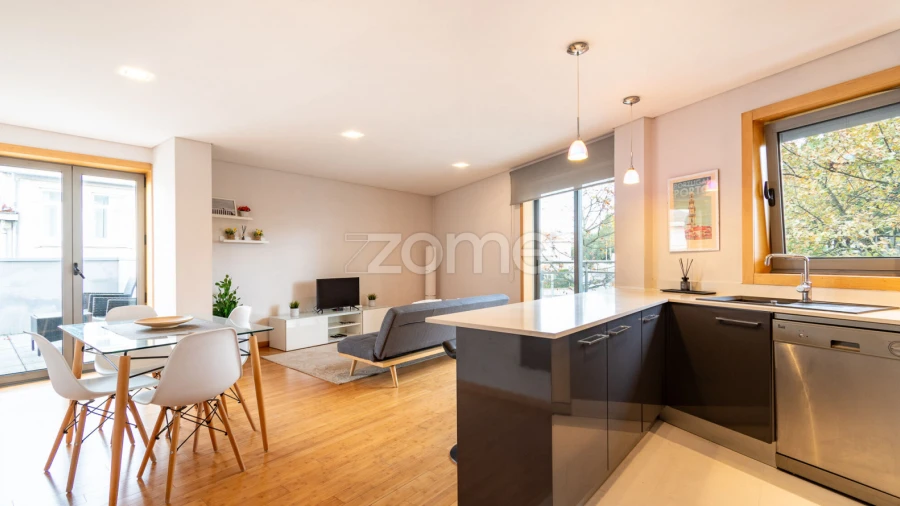 Apartamento T1 para Arrendamento em Paranhos