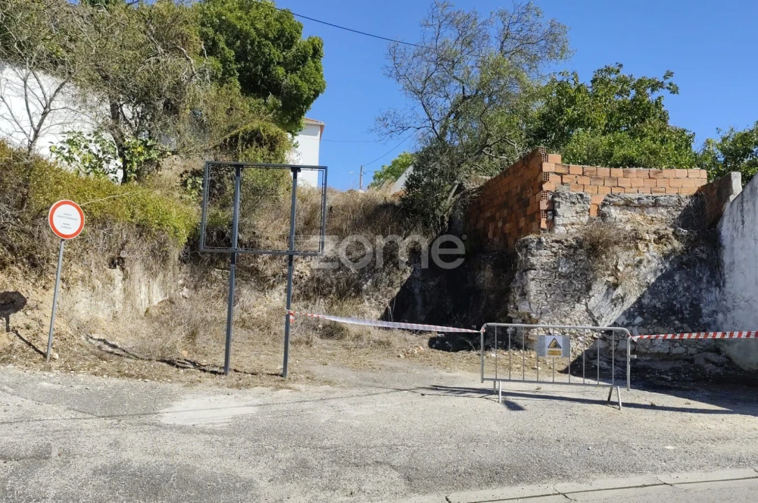 Terreno para Venda em Rio Maior Foto 1