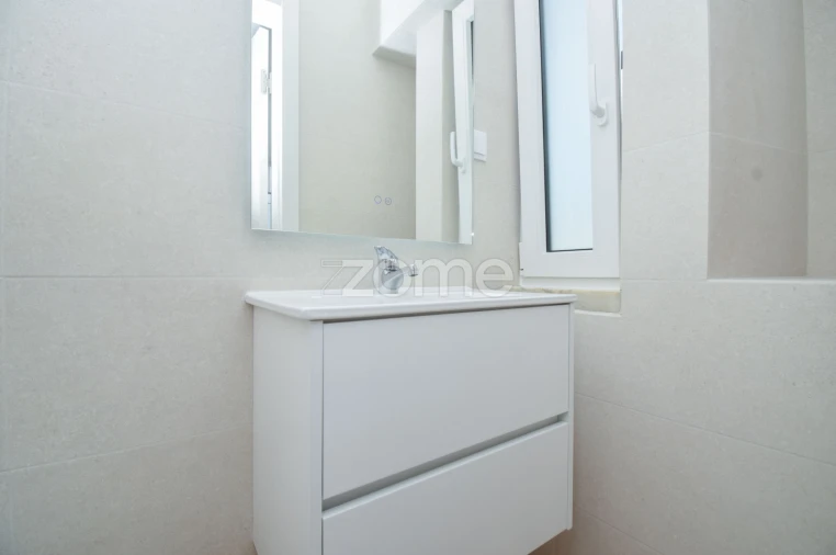 Apartamento T3 para Venda em Cascais e Estoril Foto 3