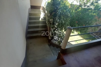 Moradia T5 para Venda em Carvalho