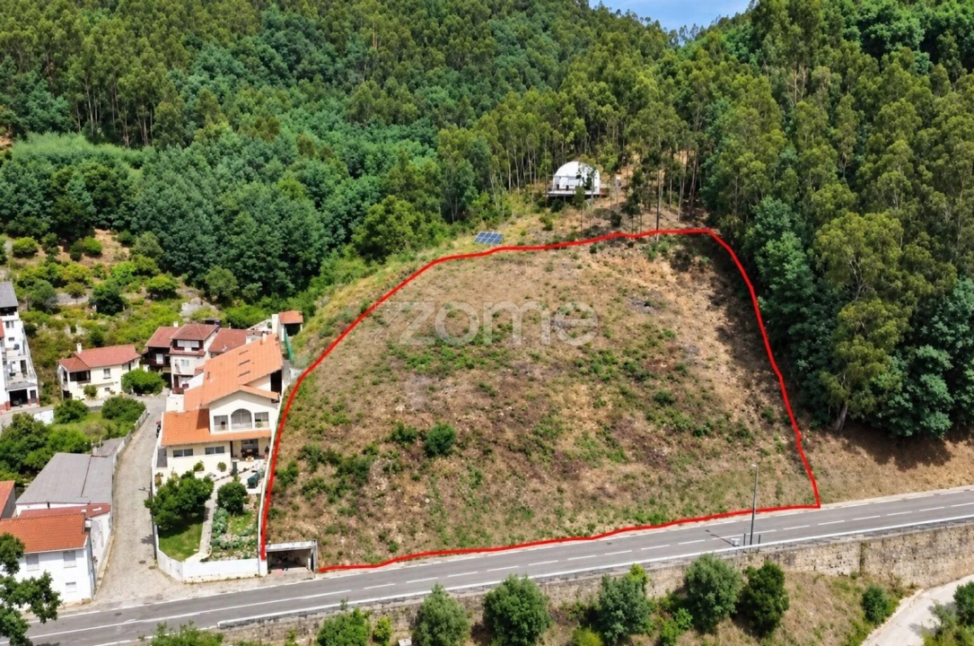 Terreno para Venda em Torres do Mondego Foto 1