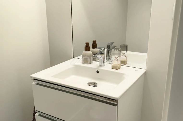 Apartamento T1 para Arrendamento em Lumiar Foto 16