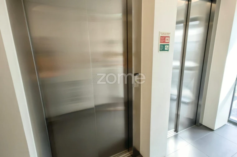 Apartamento T1 para Arrendamento em Lumiar Foto 23