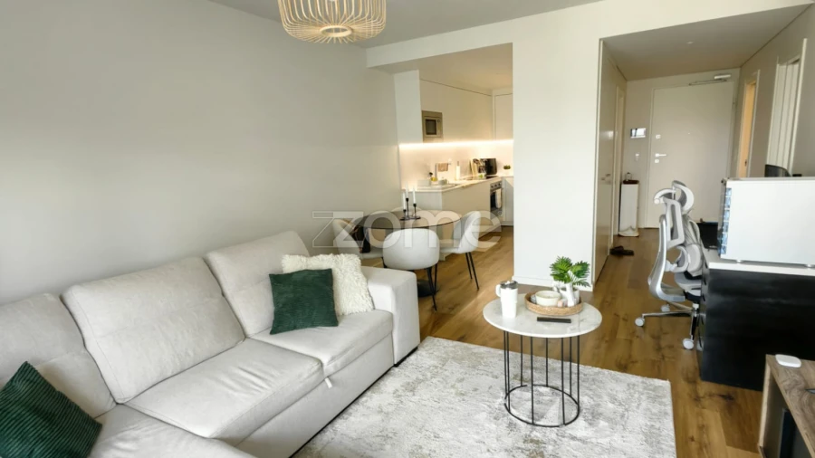 Apartamento T1 para Arrendamento em Lumiar