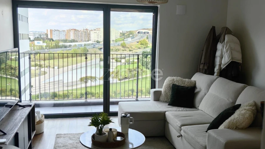 Apartamento T1 para Arrendamento em Lumiar