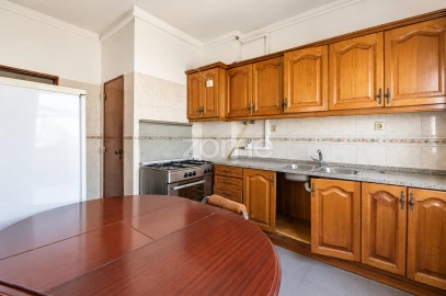 Apartamento T3 para Venda em Alto do Seixalinho, Santo André e Verderena