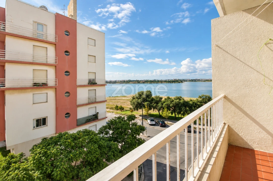 Apartamento T3 para Venda em Alto do Seixalinho, Santo André e Verderena Foto 1