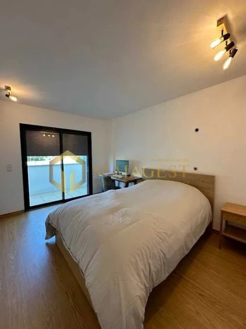 Apartamento T4 para Arrendamento em Moreira