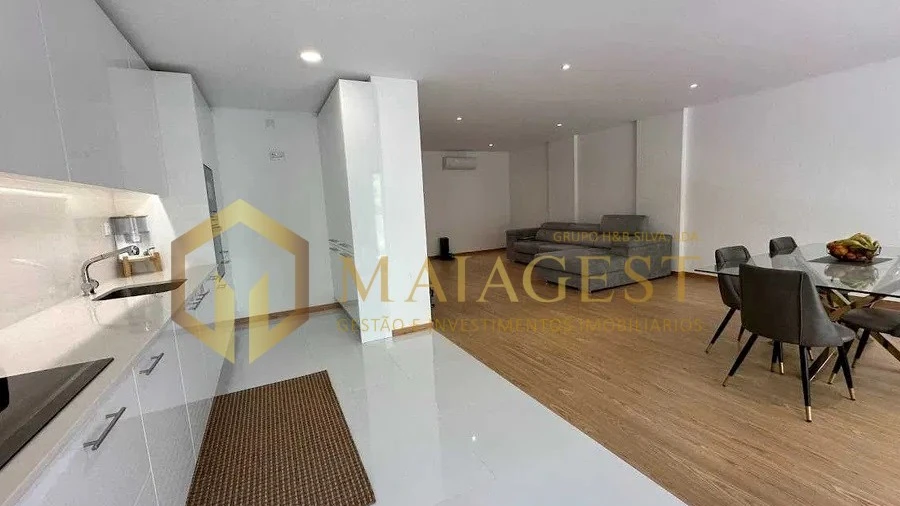 Apartamento T4 para Arrendamento em Moreira