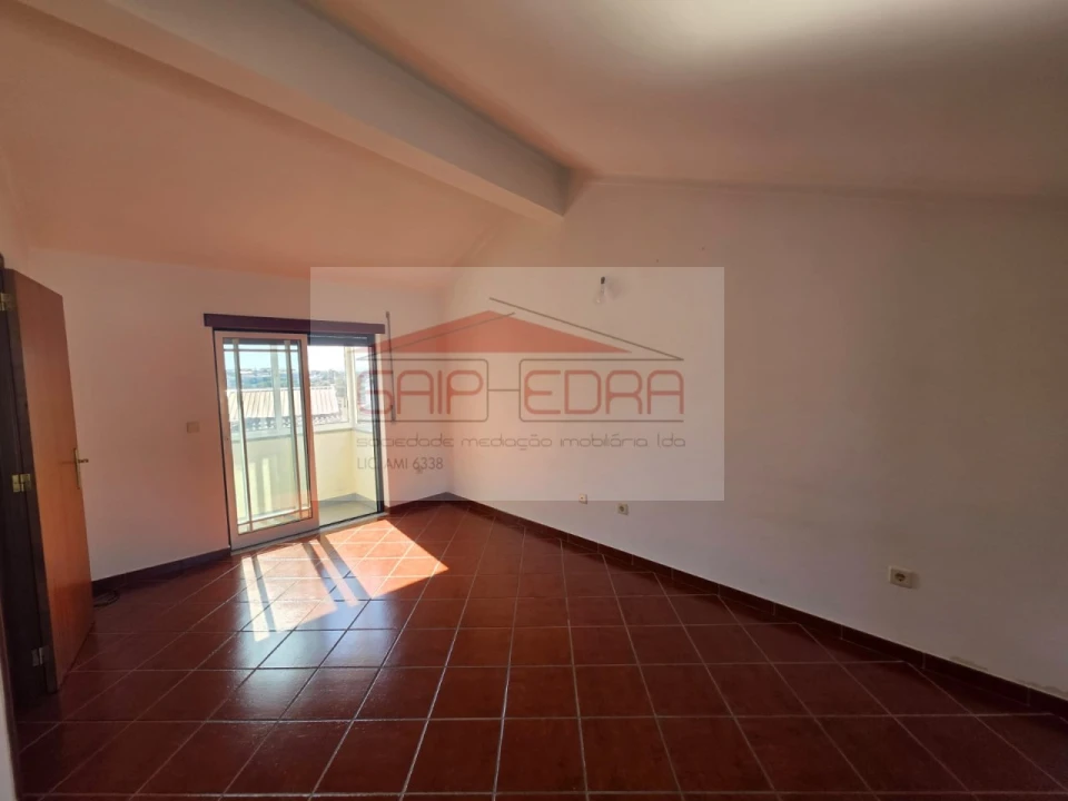 Apartamento para Venda em Abraveses Foto 6