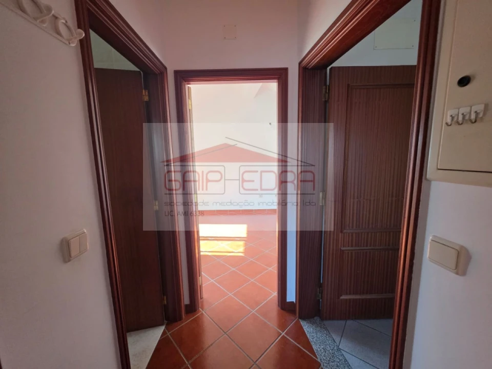 Apartamento para Venda em Abraveses Foto 14