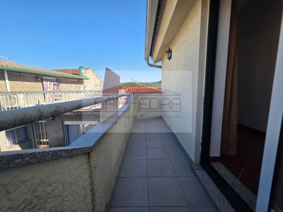 Apartamento para Venda em Abraveses Foto 15