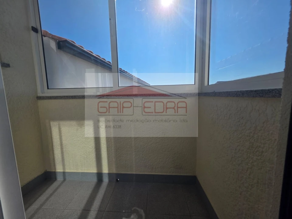 Apartamento para Venda em Abraveses Foto 19
