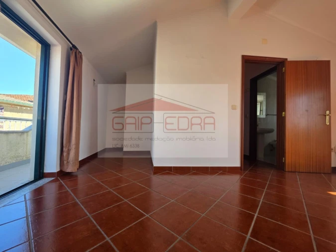 Apartamento para Venda em Abraveses Foto 5