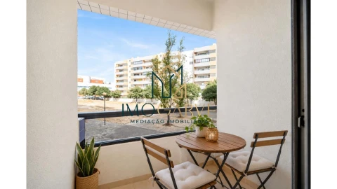 Apartamento T3 para Venda em Portimão