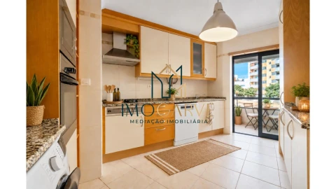 Apartamento T3 para Venda em Portimão