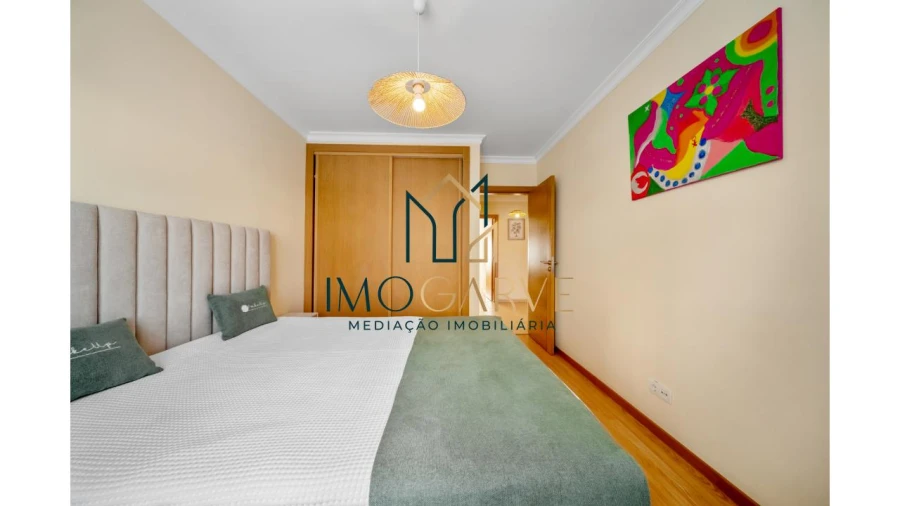 Apartamento T3 para Venda em Portimão Foto 15