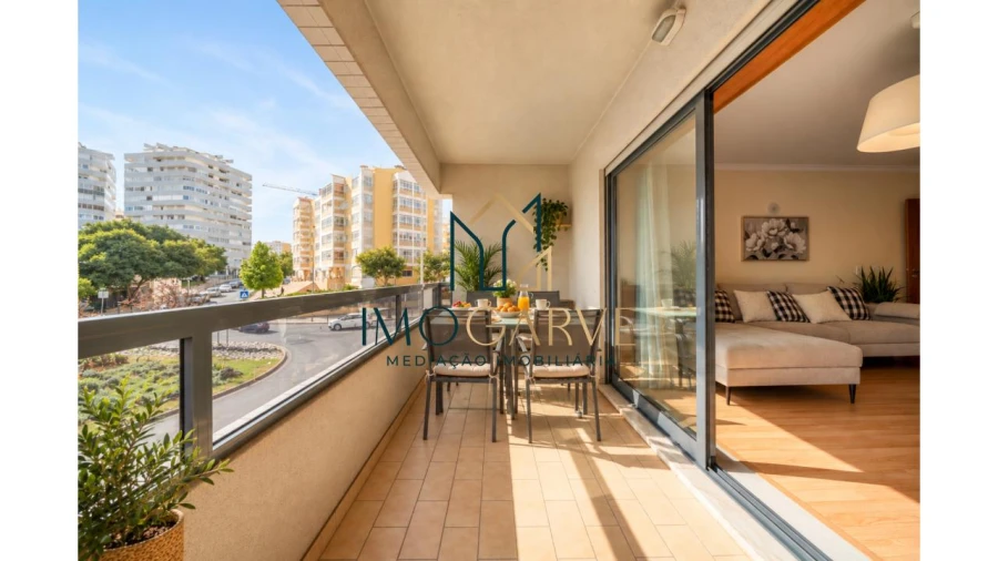 Apartamento T3 para Venda em Portimão Foto 5