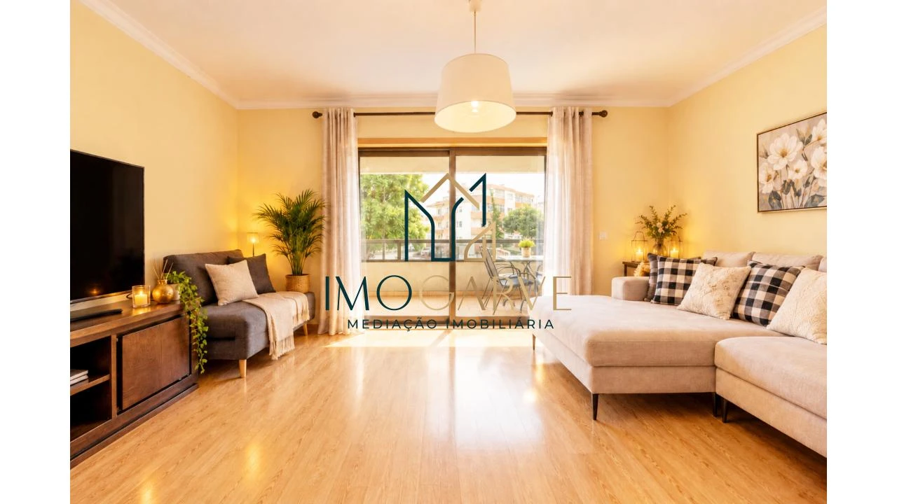 Apartamento T3 para Venda em Portimão Foto 4