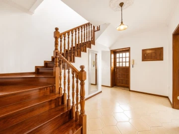 Moradia T4 para Venda em Aver-O-Mar, Amorim e Terroso