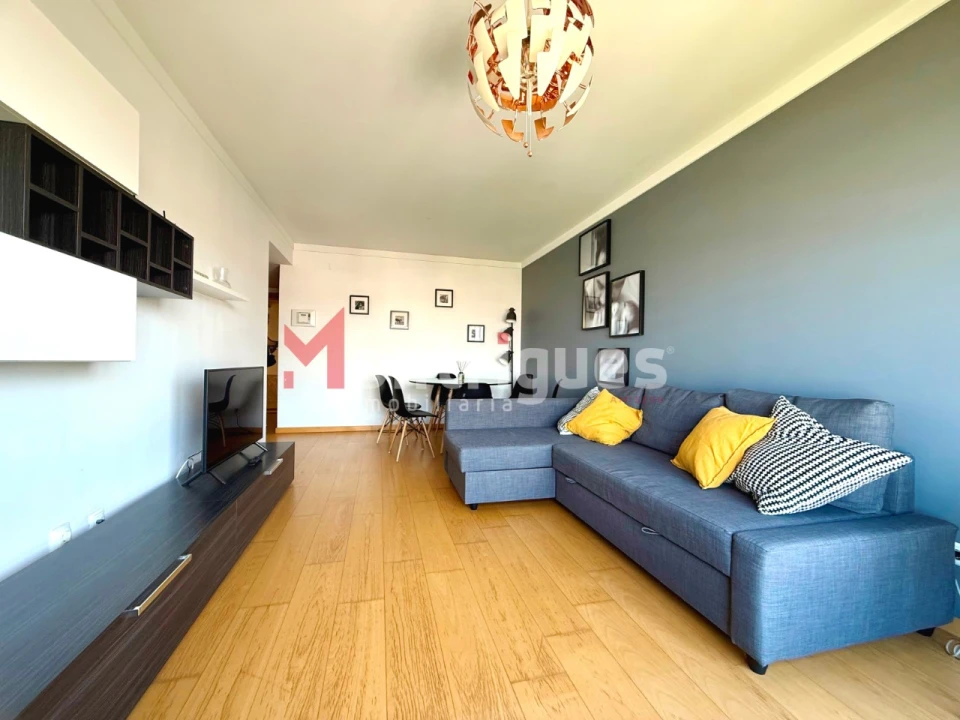 Apartamento T1 para Venda em Parque das Nações Foto 9