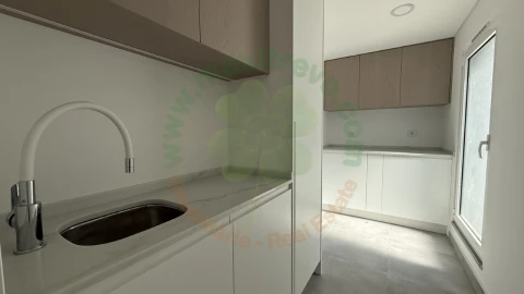 Moradia T3 para Venda em Fernao Ferro
