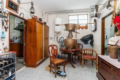 Moradia T3 para Venda em Pontinha e Famões