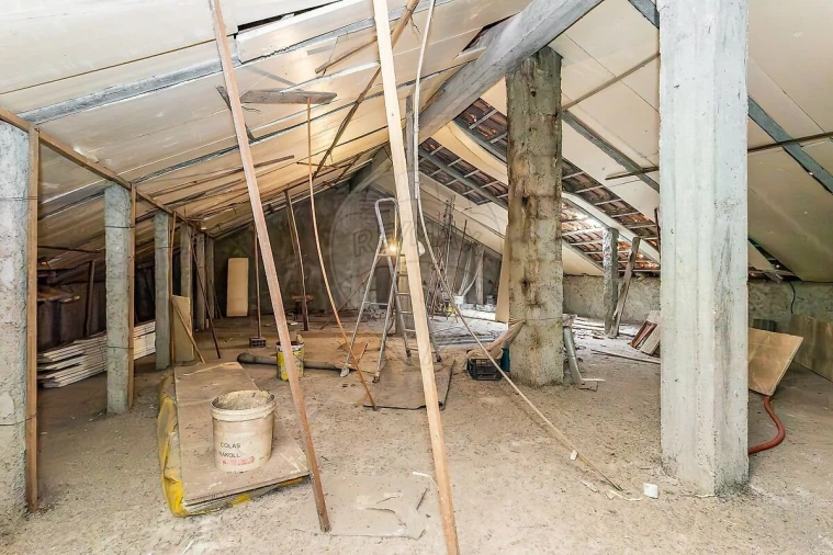 Moradia T3 para Venda em Pontinha e Famões Foto 20
